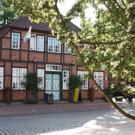 Kontraste Hotel Neumünster Eksteriør billede